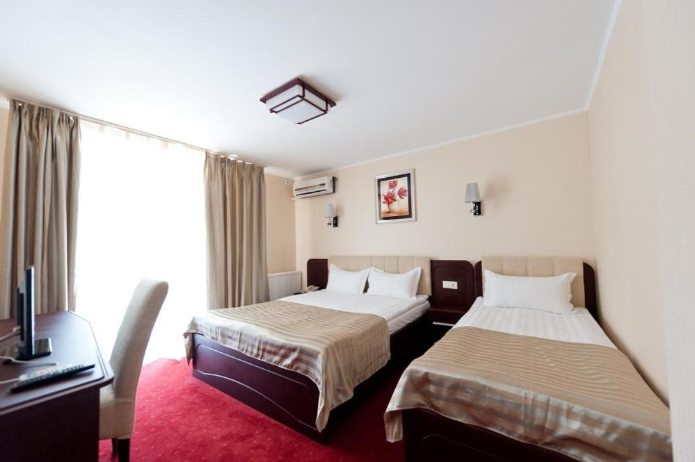 Hotel Mondial - Eforie Nord Cameră foto